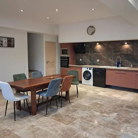 Au Coeur D'un Centre Equestre Apartment Villeneuve (Alpes-de-Haute-Provence)